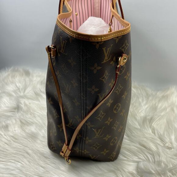 💎✨DISCONTINUED INTERIOR✨💎 Neverfull MM Monogram Canvas Tote Bag - Picture 5 of 9